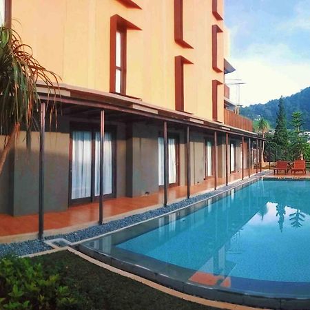 Grand Metro Puncak Hotel Cibodas Eksteriør billede