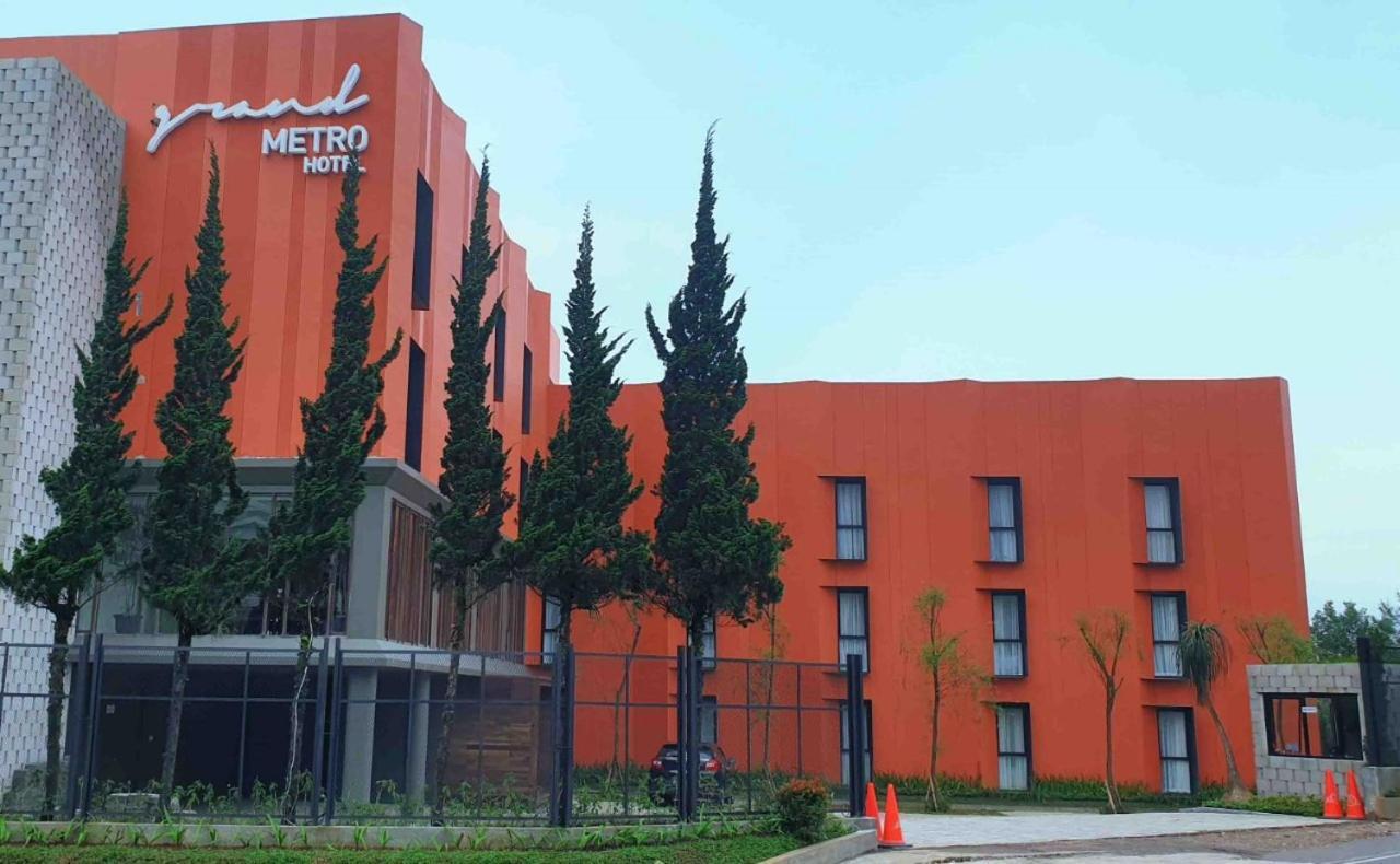 Grand Metro Puncak Hotel Cibodas Eksteriør billede