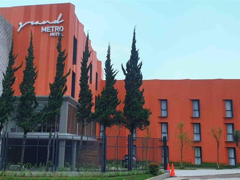 Grand Metro Puncak Hotel Cibodas Eksteriør billede